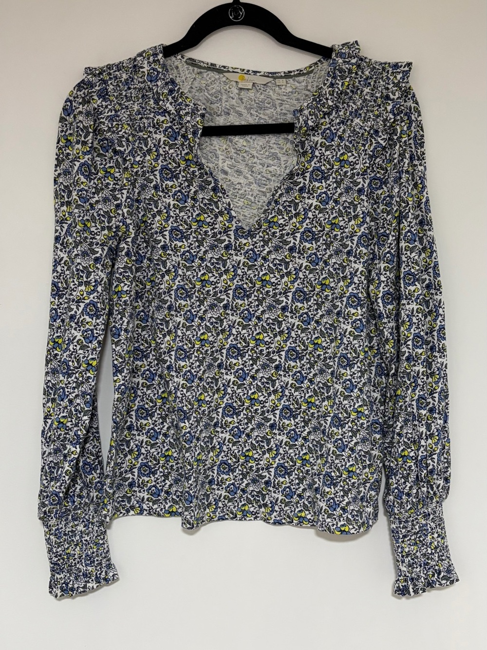 Boden Women’s Floral Notch Neck Smocked Frill Knit Shirt Size 4 NWOT